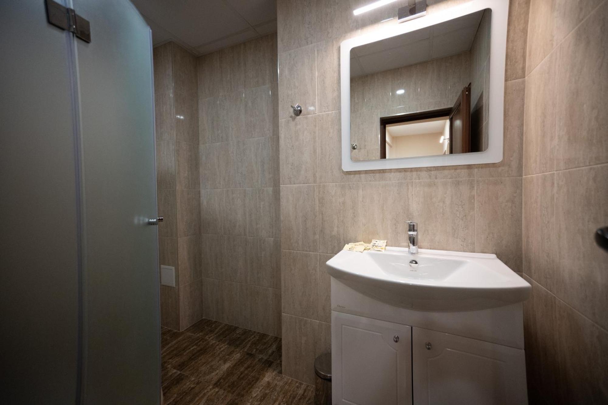 Hotel Velista Vonešta Voda Exteriér fotografie