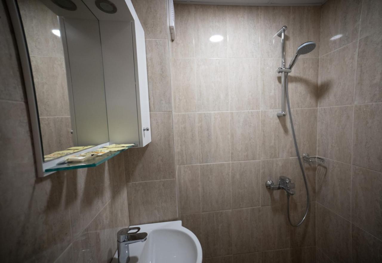 Hotel Velista Vonešta Voda Exteriér fotografie